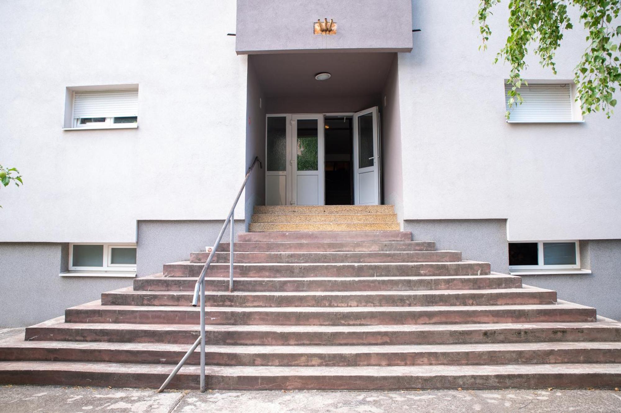 Apartman Valentina - Self Check In And Check Out Otočac Exteriér fotografie